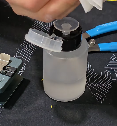 Fiber Optik Kıl Ucu Alkol Temizliği